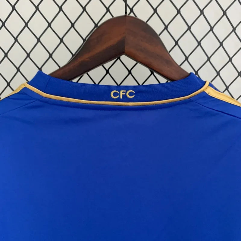 https://cdn.shopify.com/s/files/1/0911/7686/1985/files/Retro-2012-13-Chelsea-Long-Sleeved-Soccer-Jersey-Home-6.webp?v=1759595120