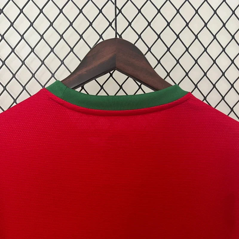 https://cdn.shopify.com/s/files/1/0911/7686/1985/files/Retro-2012-Portugal-Soccer-Jersey-Home-8.webp?v=1759492612